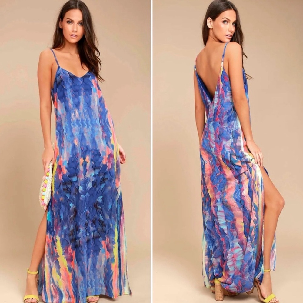 Lulu’s blue watercolored summer maxi